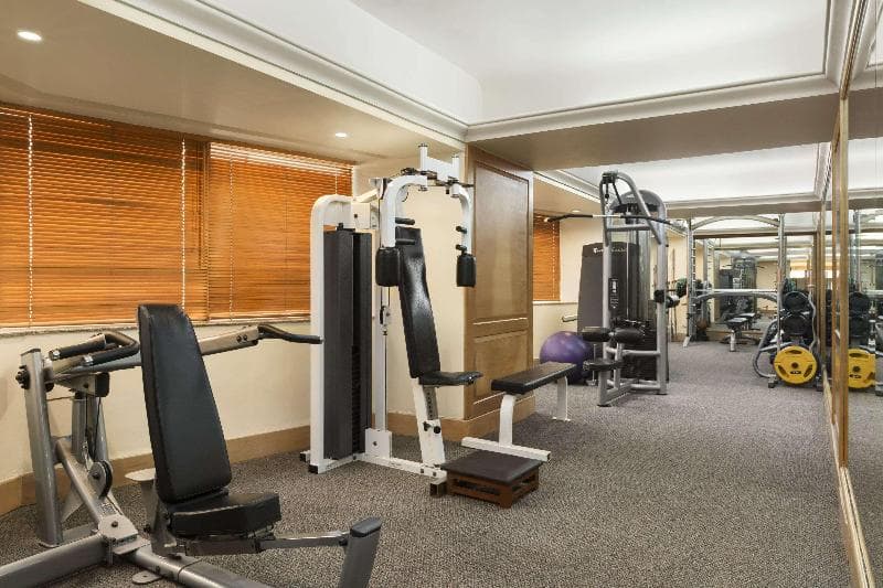 Ramada Plaza Palm Grove 3