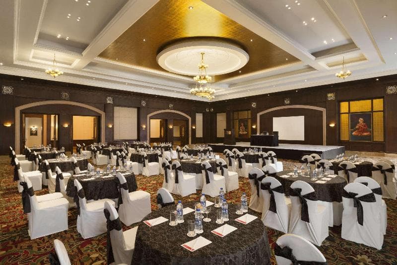 Ramada Plaza JHV Varanasi 5