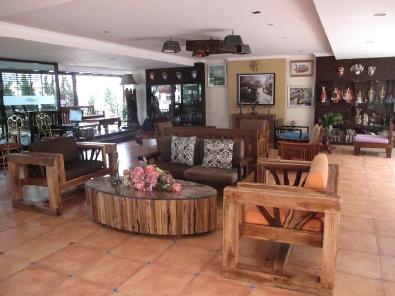 Aiyaree Place Hotel 4