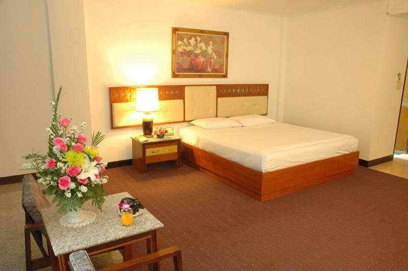 The Viang Tak Riverside Hotel 5