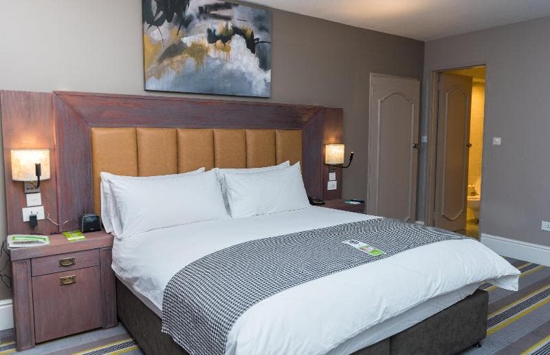 Holiday Inn Mutare 5