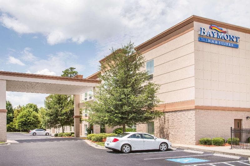 Baymont by Wyndham Savannah South 5