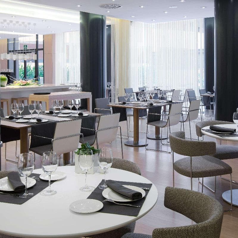 DoubleTree by Hilton Girona 2