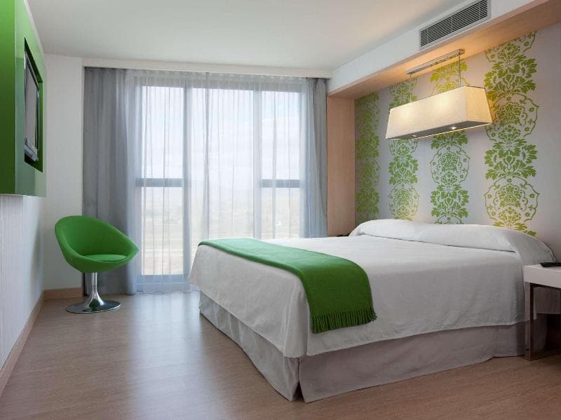 DoubleTree by Hilton Girona 3