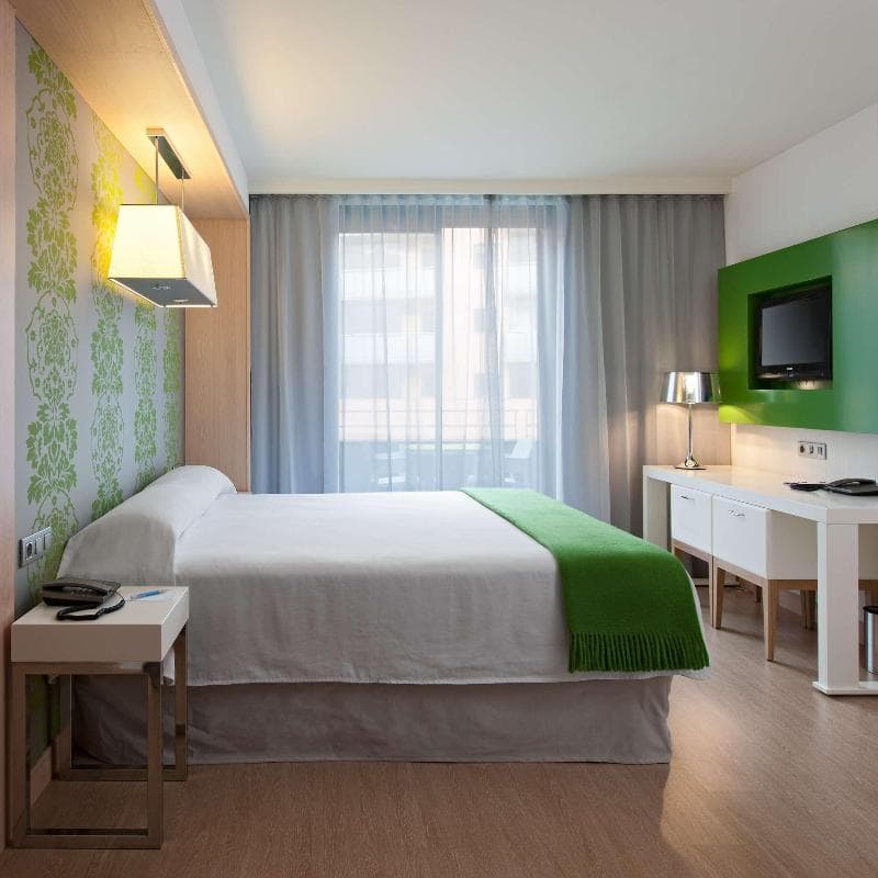DoubleTree by Hilton Girona 5