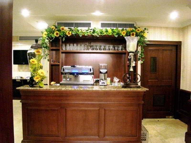 Toscana Inn Hotel 3