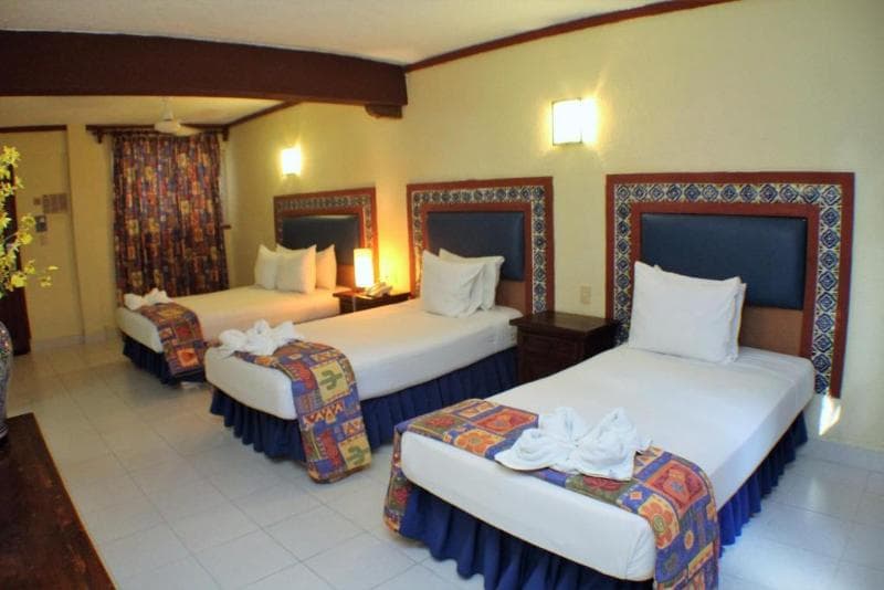 Suites Cancun Center 5