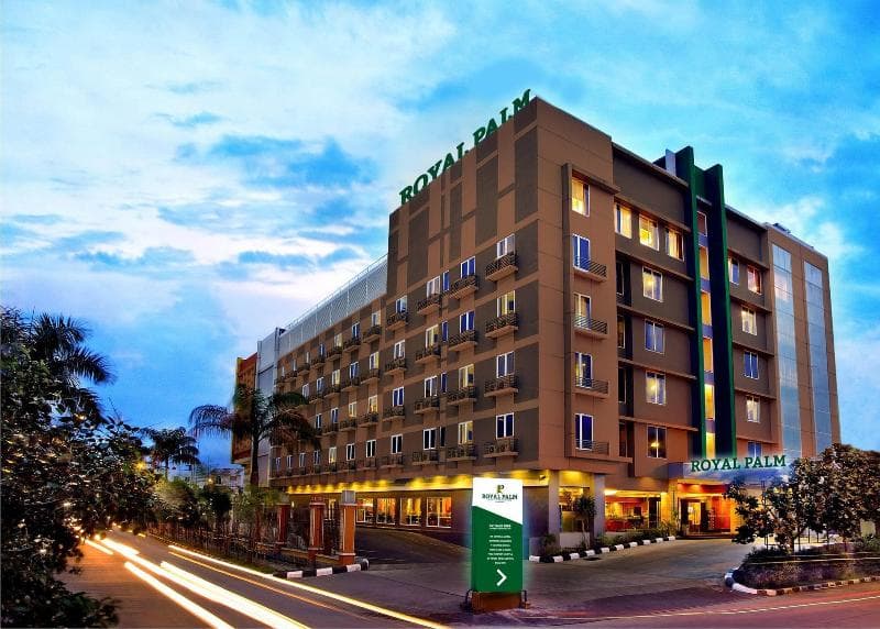 Royal Palm Hotel & Conference Center Cengkareng 5