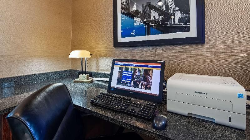 Best Western Des Plaines Inn photo 1