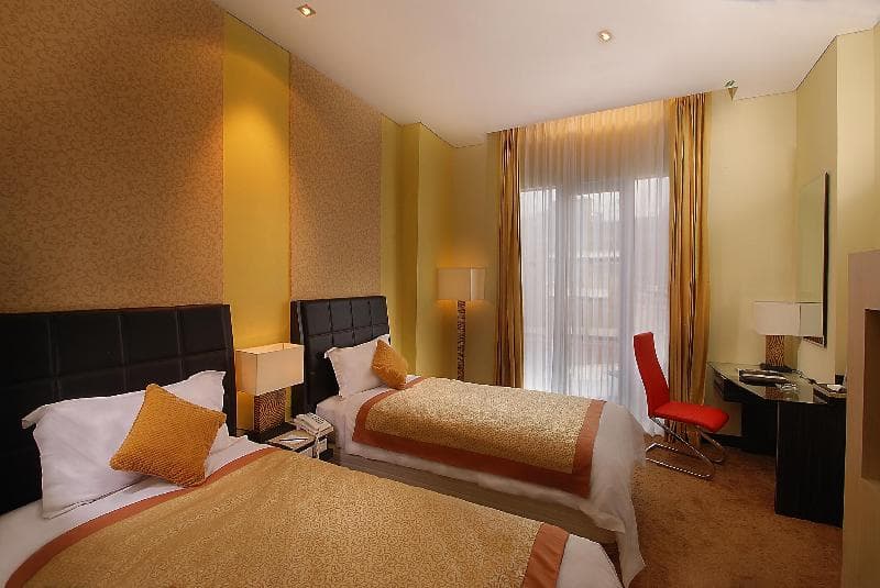 Golden Flower Hotel Bandung photo 1