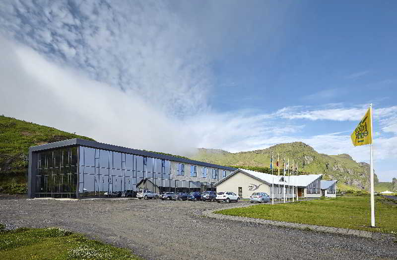 Hotel Edda Vik main
