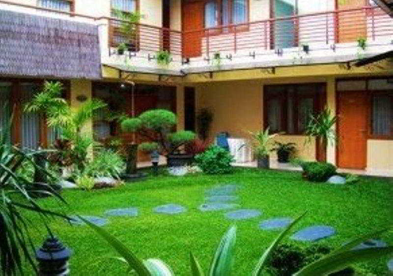Anggrek Gandasari Hotel main