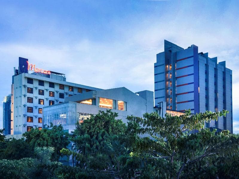Mercure Surabaya 3