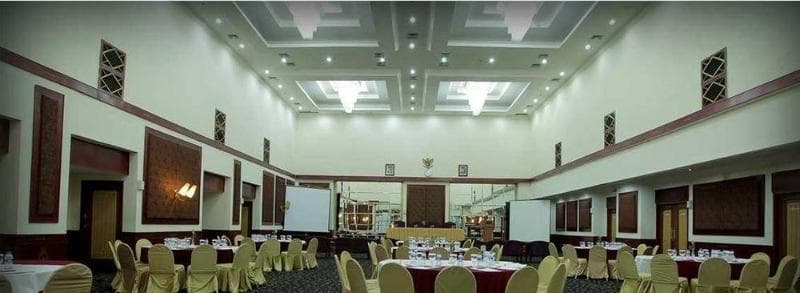 Oasis Amir 4