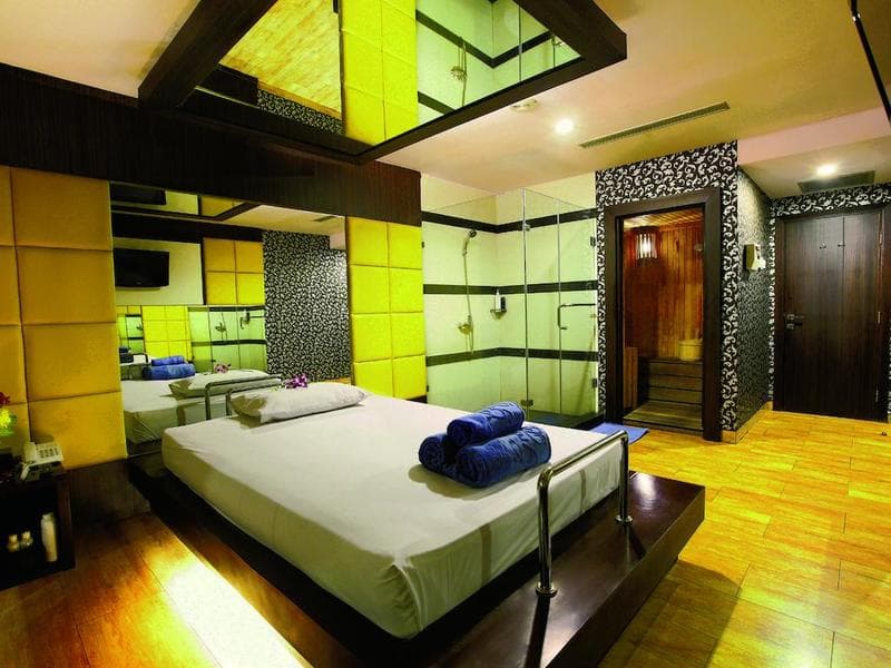Hotel Orchardz Jayakarta 2