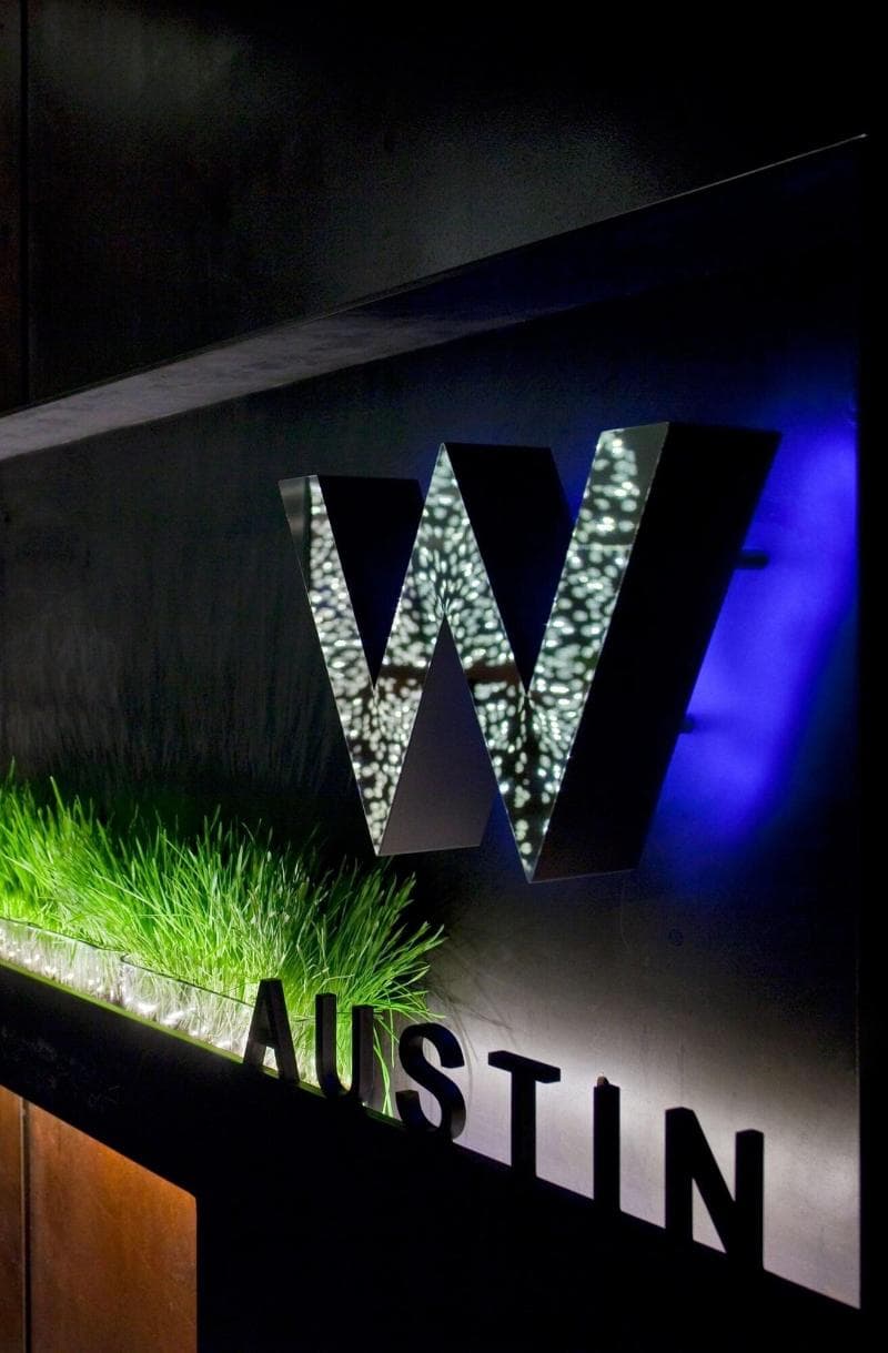 W Austin 3