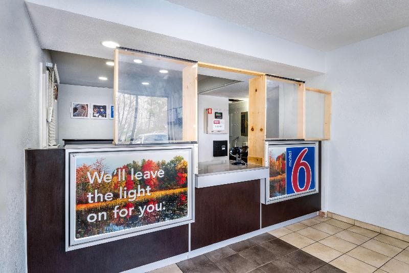 Motel 6 Richmond Airport 3