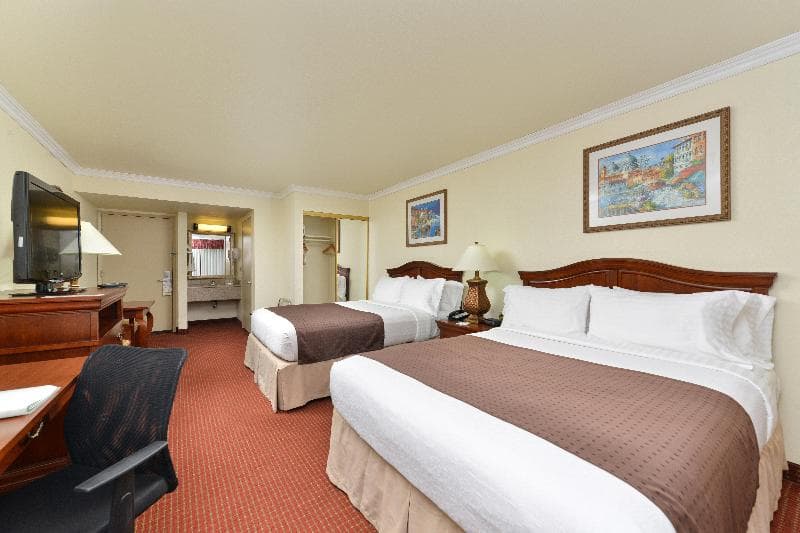 Holiday Inn Sacramento Rancho Cordova 5