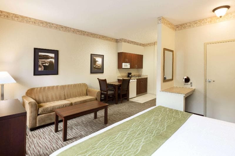 Hawthorn Suites by Wyndham Rancho Cordova/Folsom 4