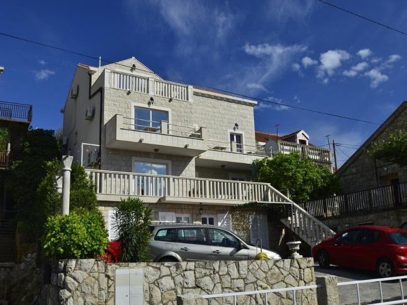 Miljas Apartments photo 1