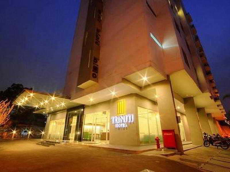 Triniti Jakarta photo 1