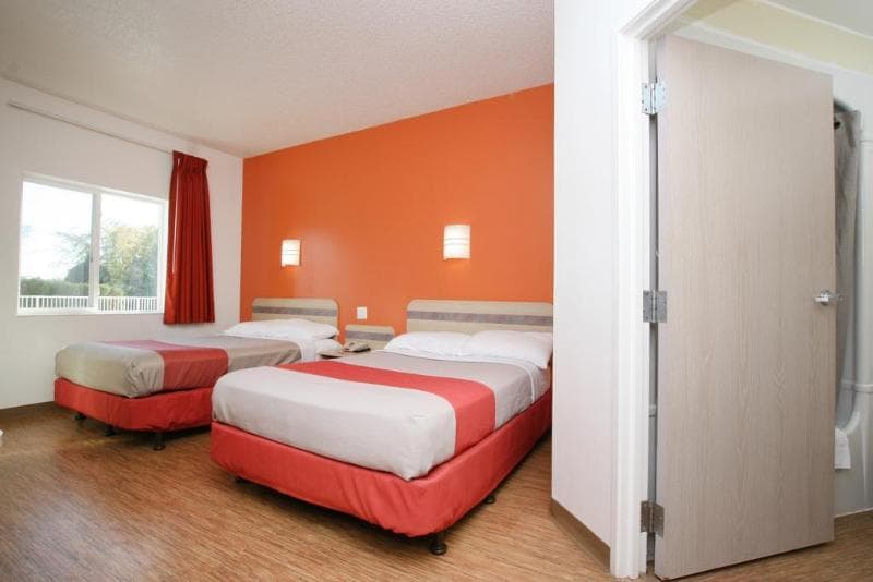 Motel 6 Burlington - Colchester 5