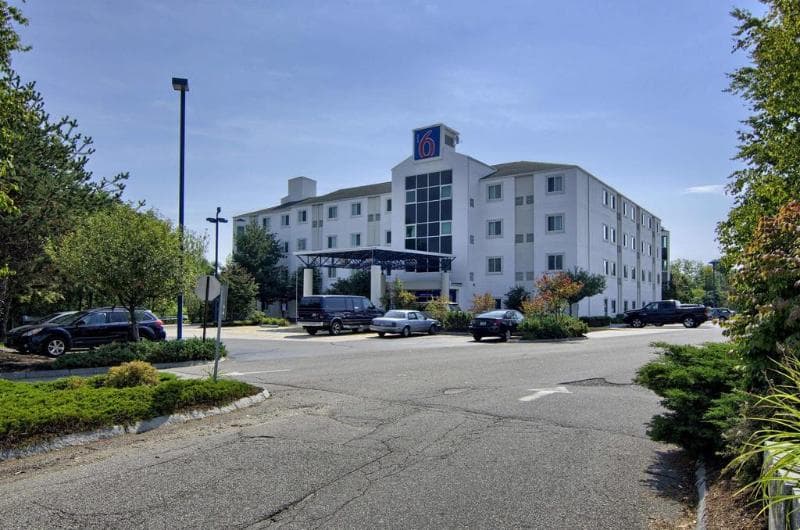 Motel 6 Portsmouth 3