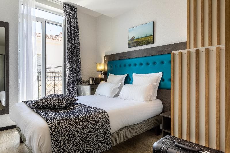 Hotel Carre Vieux Port 5