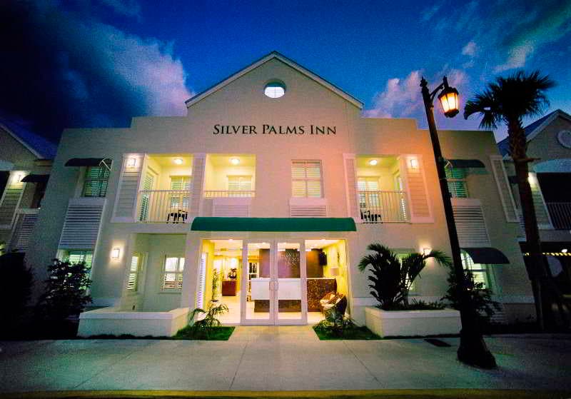 Silver Palms Inn photo 1