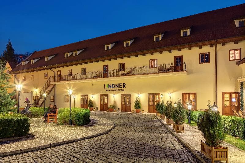 Lindner Hotel Prague Castle 3