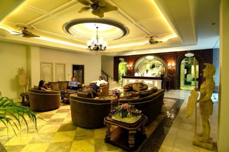 Four Seasons Place 3