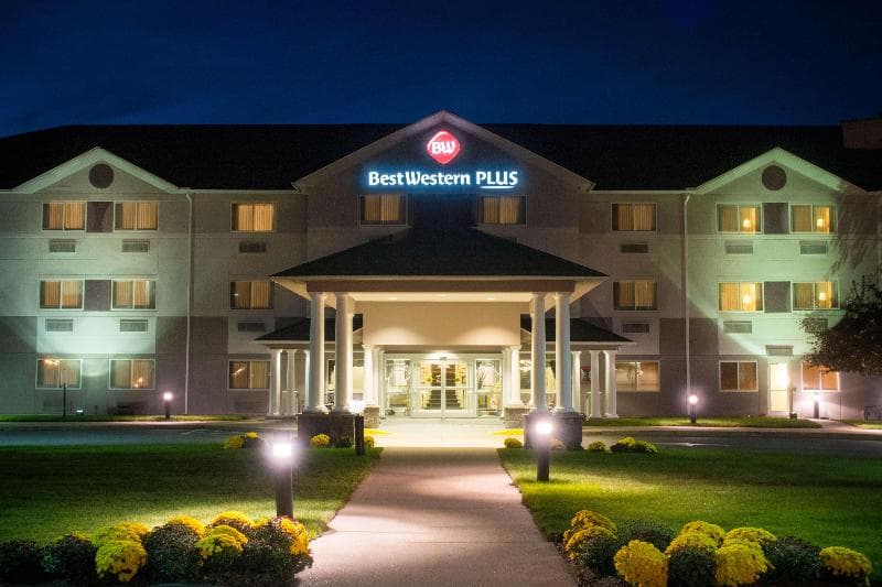 Best Western Plus Executive Court Inn & Conference Center 2