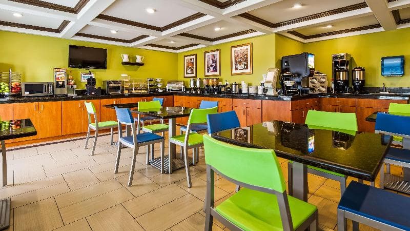 Best Western Antelope Inn & Suites 3