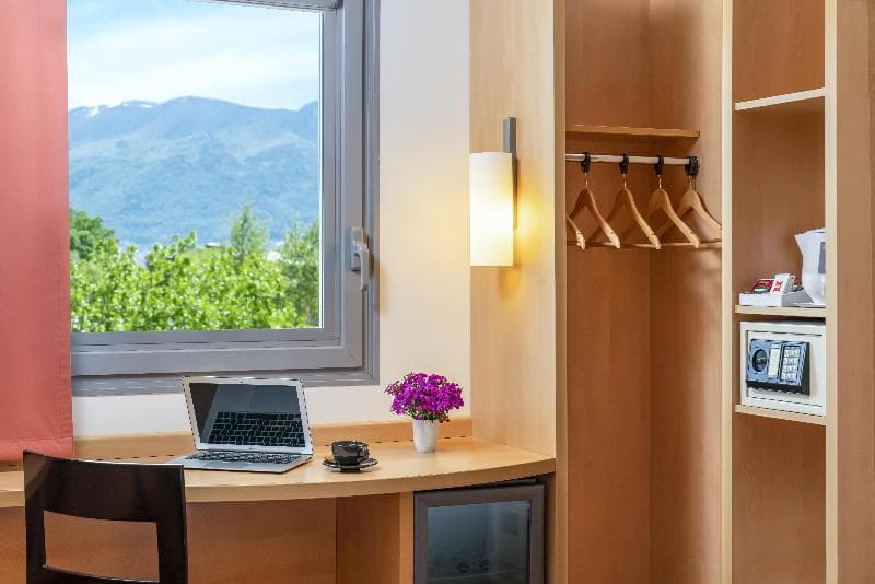 ibis Bursa 4
