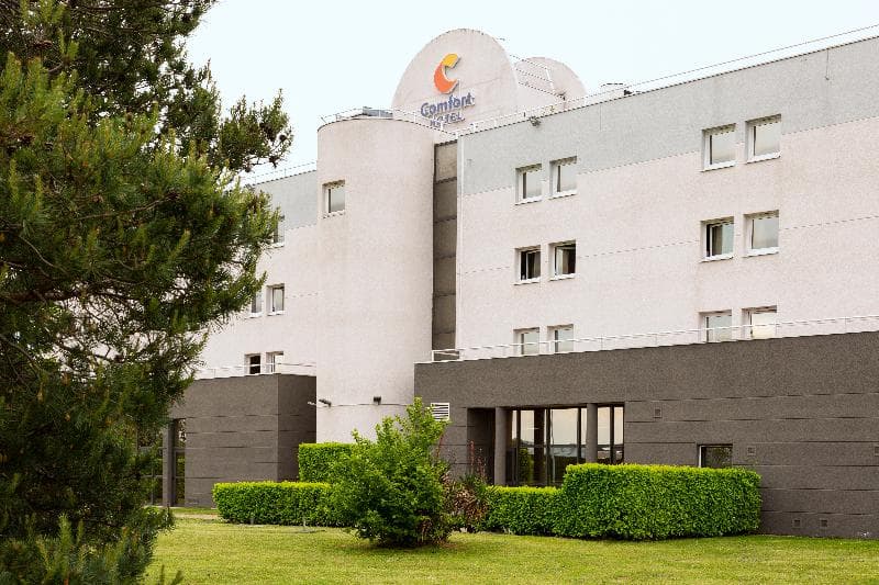 Comfort Hotel Aeroport Lyon St Exupery 2