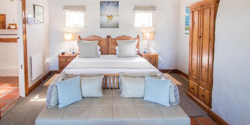 The Farmhouse 4