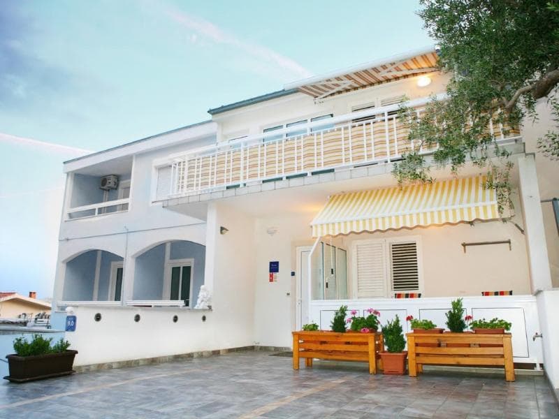 Apartments Ruza main