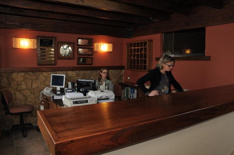 Condo Hotel Bariloche by Nobile 5