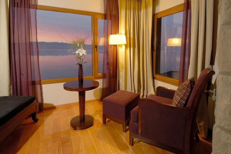Alma del Lago Suite and Spa 4