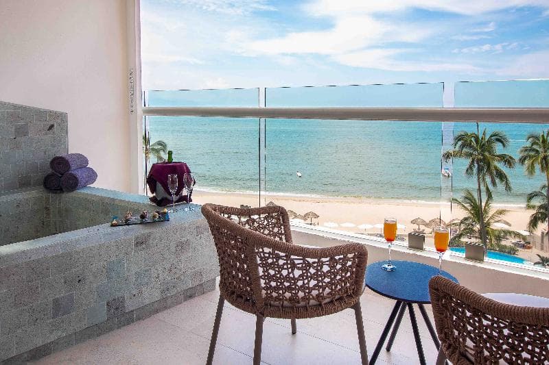 Sunset Plaza Beach Resort 3