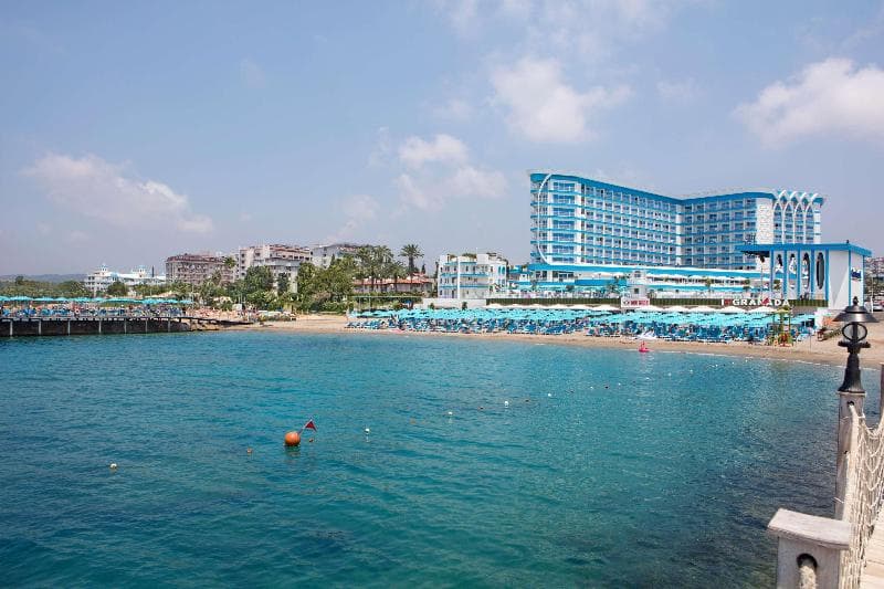 Granada Luxury Beach 5