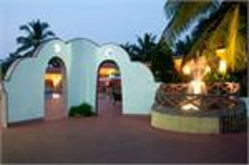 Leoney Resort 3