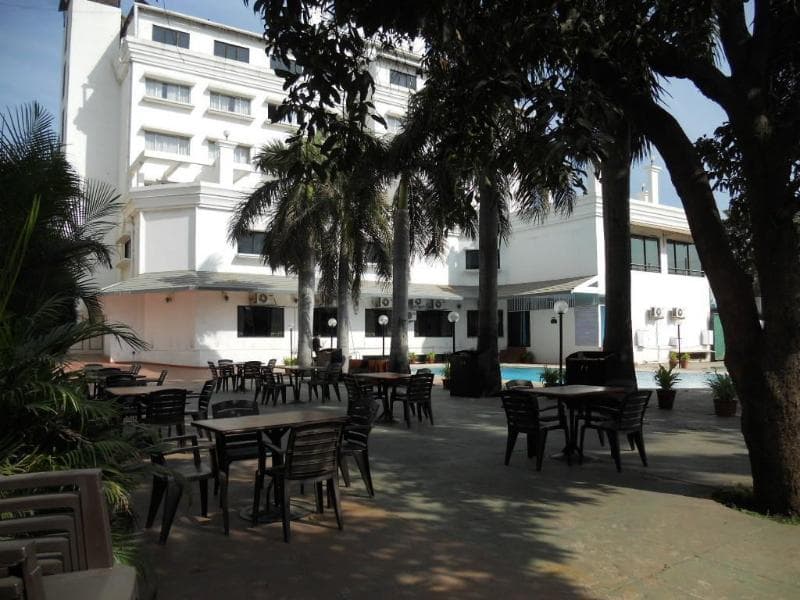 Quality Inn Regency 5