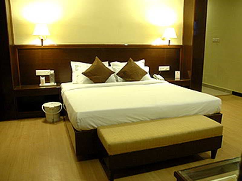 Laxman Jhula Divine Resort 5
