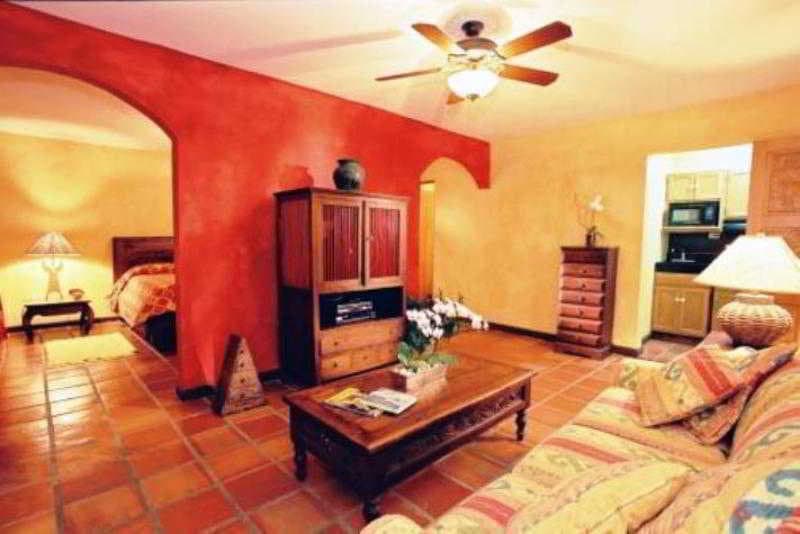 Villa Montana Beach Resort 5