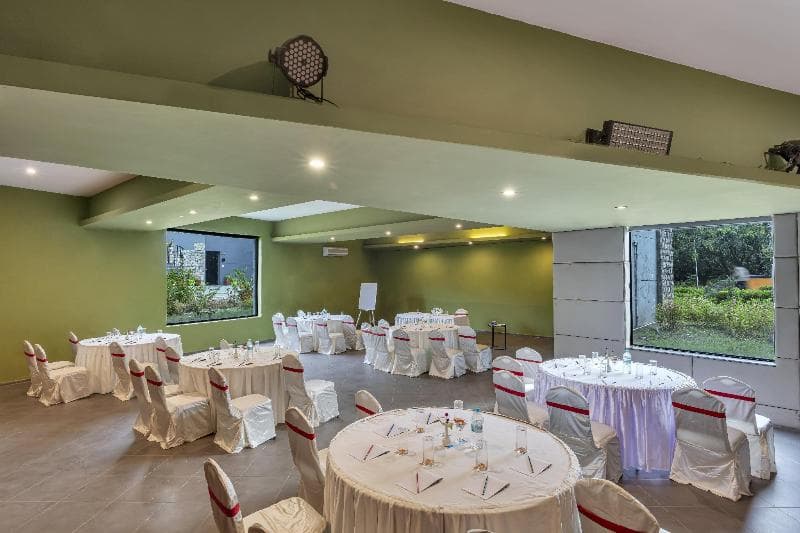 Club Mahindra Corbett Resort main