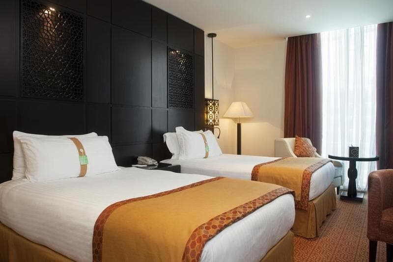 Holiday Inn Abu Dhabi photo 1