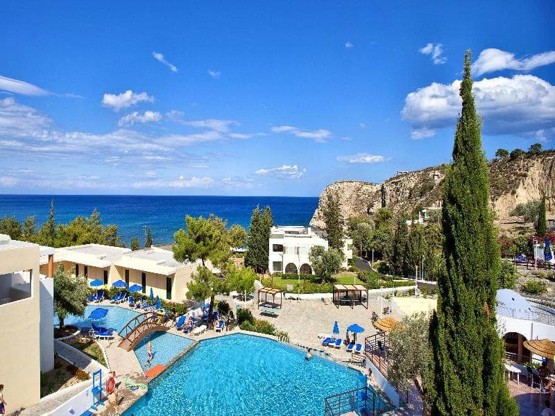 Porto Angeli Beach Resort photo 1