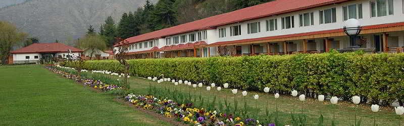 The LaLit Grand Palace Srinagar 5