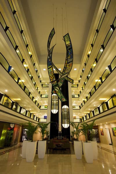 Lemon Tree Hotel Indore 5